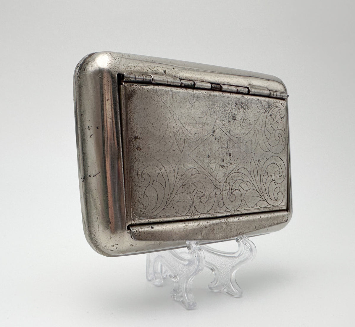 Vintage Floral Engraved Snuffbox | Antique Silver Tone Metal Pocket Snuff Box Tobacciana