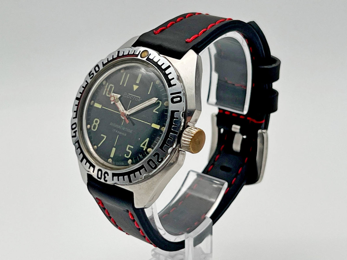 Vintage WOSTOK Amphibia 2409 Antimagnetic Soviet Mechanical Watch VOSTOK | USSR Diver Black Dial 17 Jewels 200m Shockproof Men's Watch