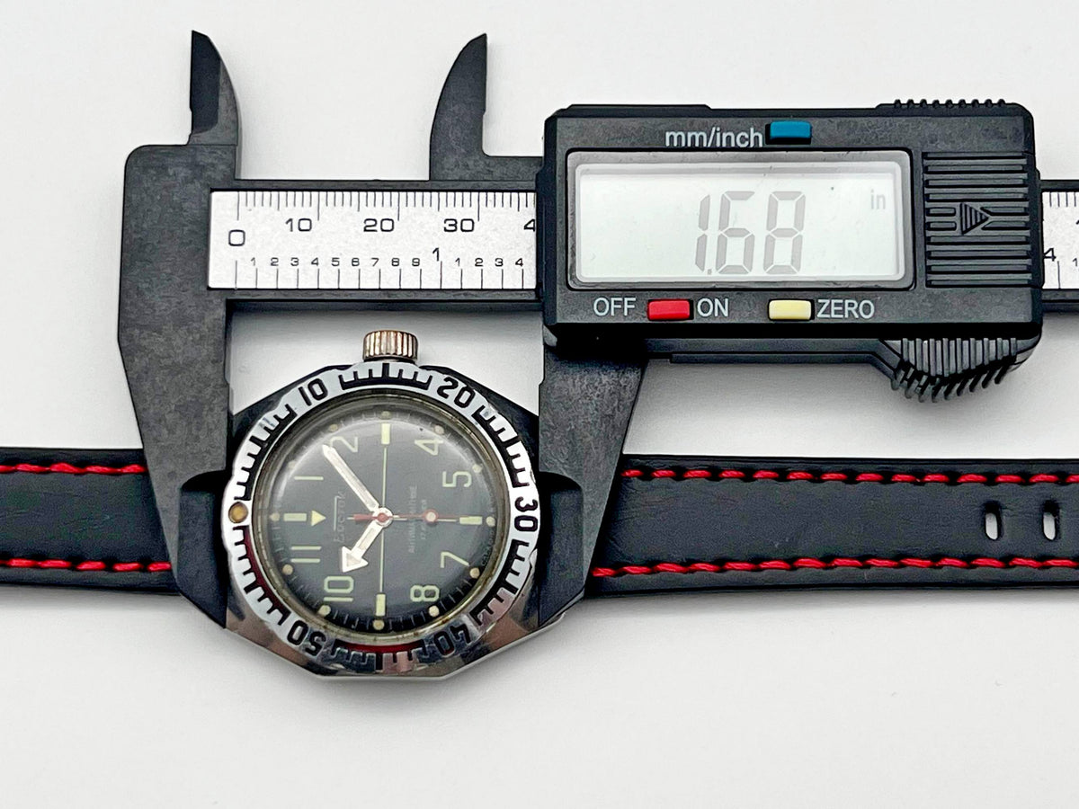 Vintage WOSTOK Amphibia 2409 Antimagnetic Soviet Mechanical Watch VOSTOK | USSR Diver Black Dial 17 Jewels 200m Shockproof Men's Watch
