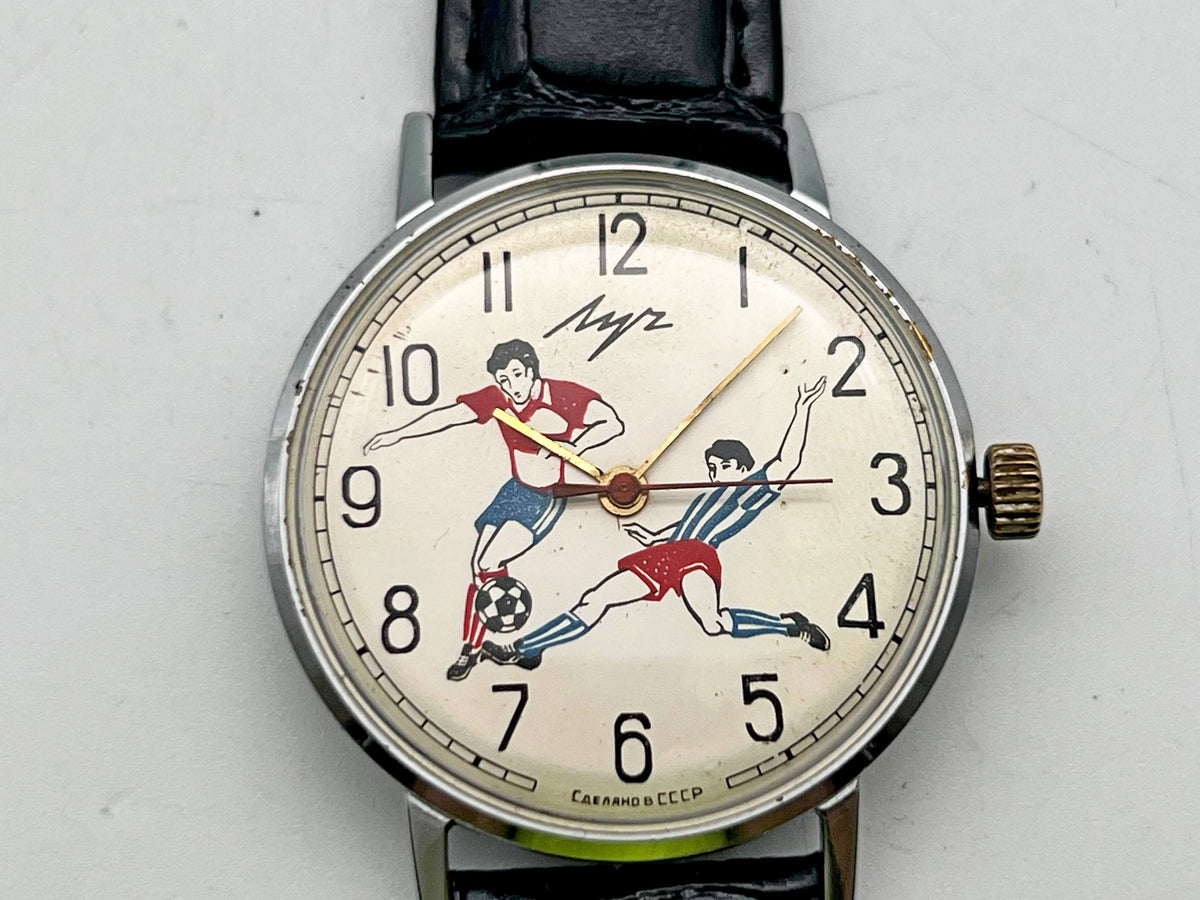 Vintage LUCH 2209 Ultra Slim Soviet Mechanical Watch | Rare USSR Football Soccer Players Dial 23 Jewels Men's Wristwatch