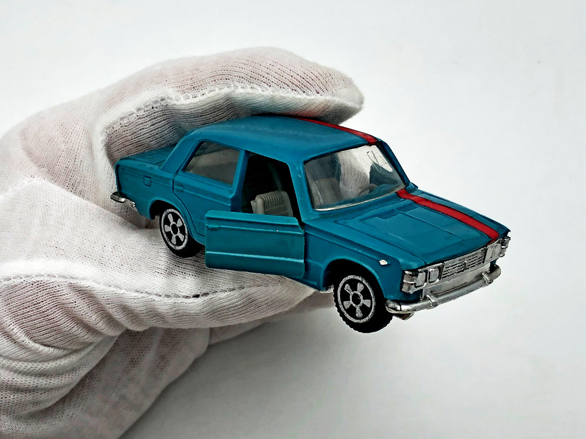 Vintage Soviet Fiat 125 Diecast Car | USSR 1/43 Scale Model