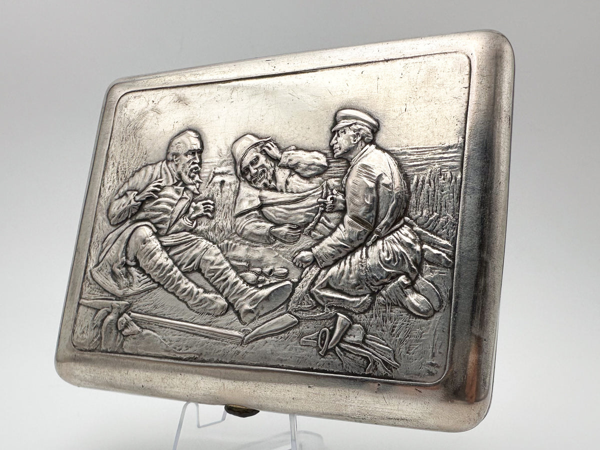 Cigarette Case Hunters at a Rest Vintage Soviet | Perov Metallodetal Melchior Tobacciana USSR