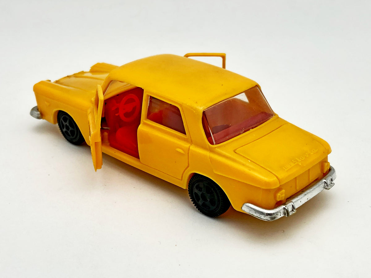 Vintage Soviet Plastic Lancia Flavia Berlina Model Car 1:43 USSR | Rare Mebetoys Remake Toy