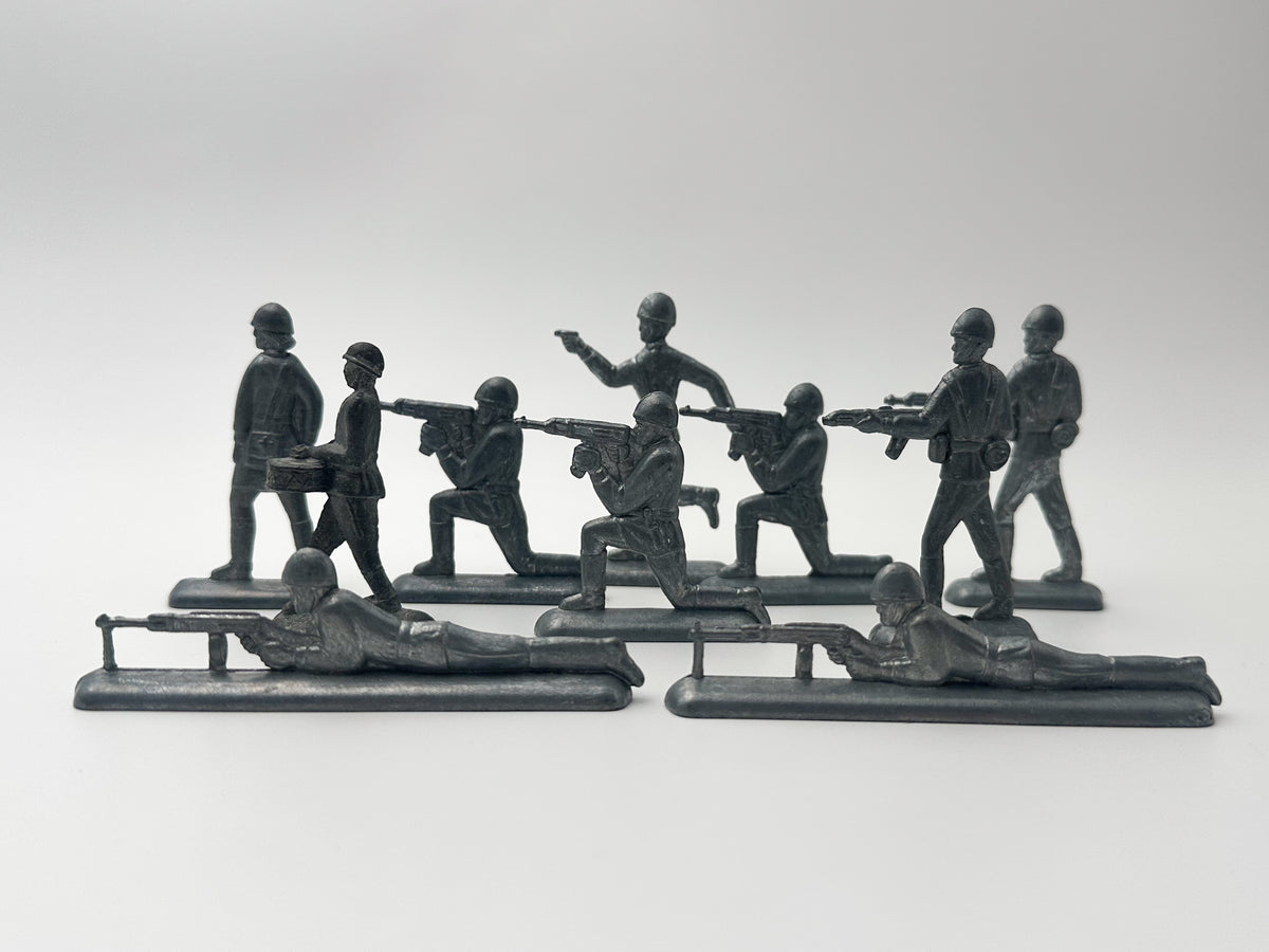 Vintage Soviet Metal Toy Soldiers Action Poses Lot | USSR Cast Figures Combat Set of 10