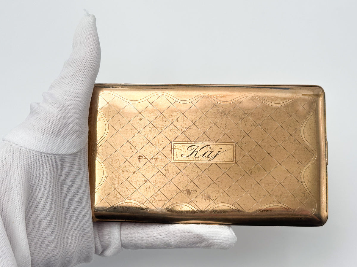 Cigarette Case Kaj Engraved Vintage Gold Tone | Elgin American Mid Century Tobacciana USA
