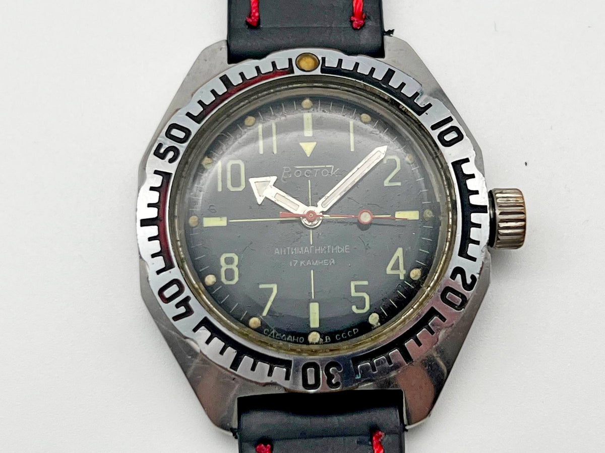 Vintage WOSTOK Amphibia 2409 Antimagnetic Soviet Mechanical Watch VOSTOK | USSR Diver Black Dial 17 Jewels 200m Shockproof Men's Watch