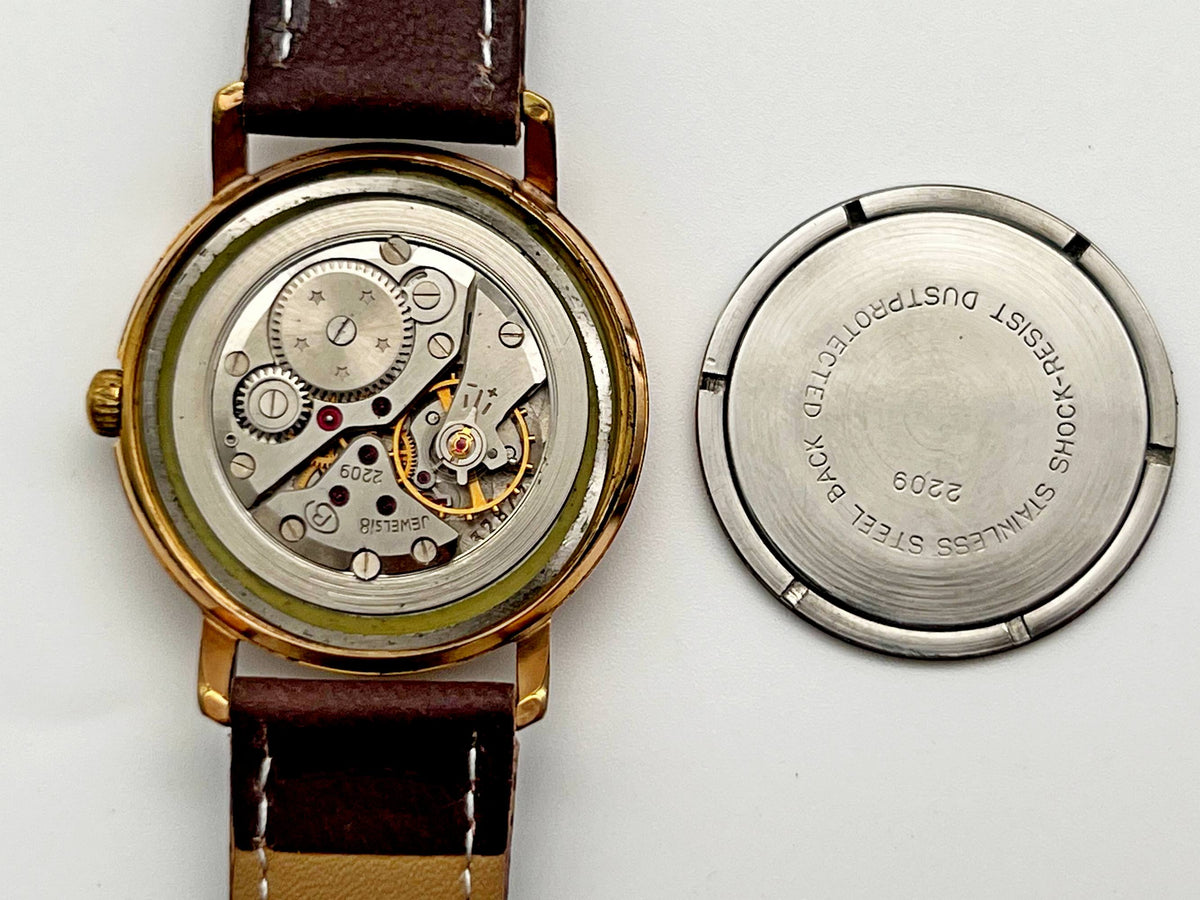 Vintage WOSTOK 2209 AU 20 Ultraslim Gilt Mechanical Wristwatch | Vostok USSR Watch