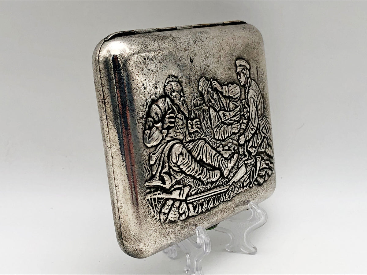 Cigarette Case Hunters at a Rest Vintage Soviet | Perov Artel Pobeda Moscow Melchior Tobacciana USSR
