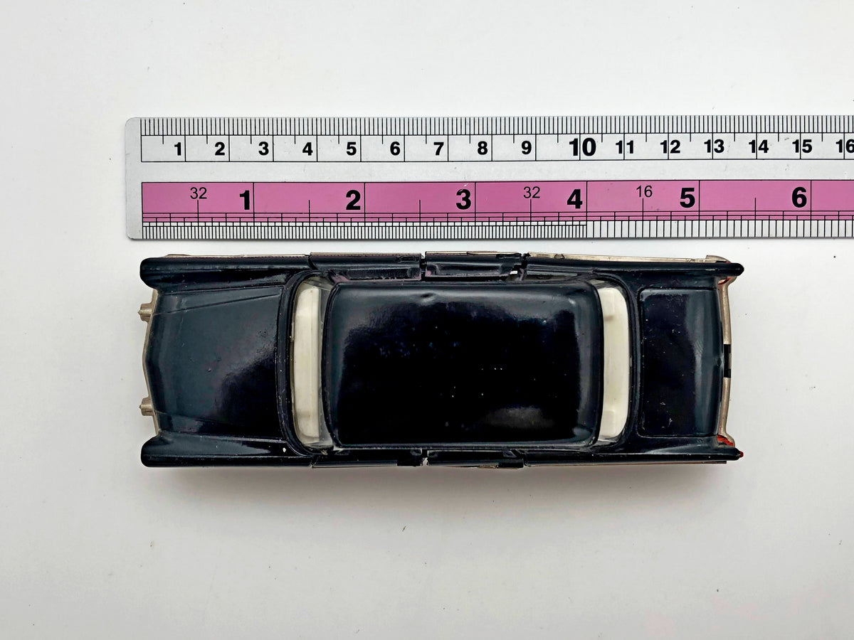 Vintage GAZ-13 Chaika Limousine Model Car | USSR 1:43 Scale Diecast Collectible