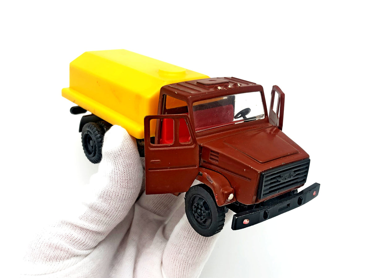 Vintage ZiL-4331 Water Tanker Truck Toy | USSR Diecast Metal and Plastic Collectible
