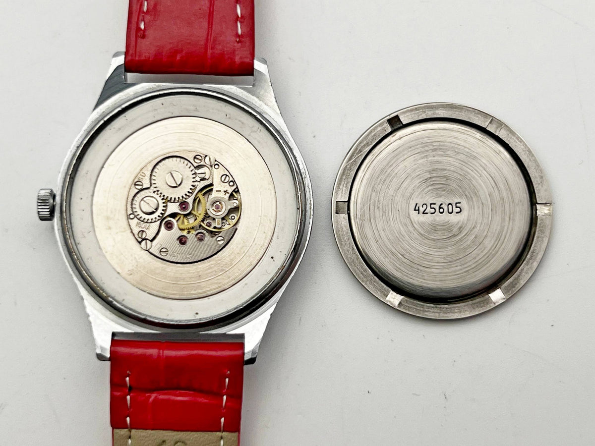 Vintage Chayka 1601 Red Star Soviet Mechanical Watch | Uglich USSR Watch