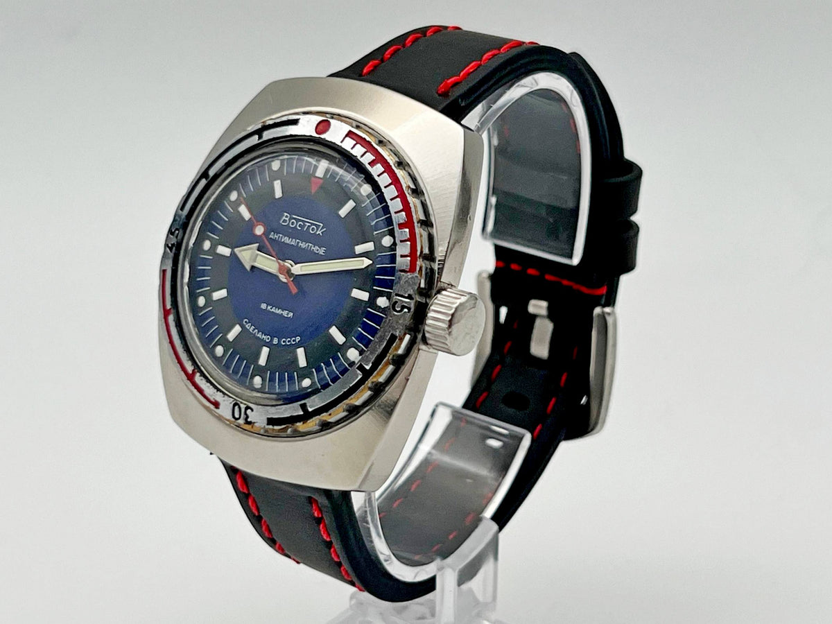 Vintage WOSTOK 2209 Barrel Amphibian Soviet Mechanical Watch | Vostok USSR Watch