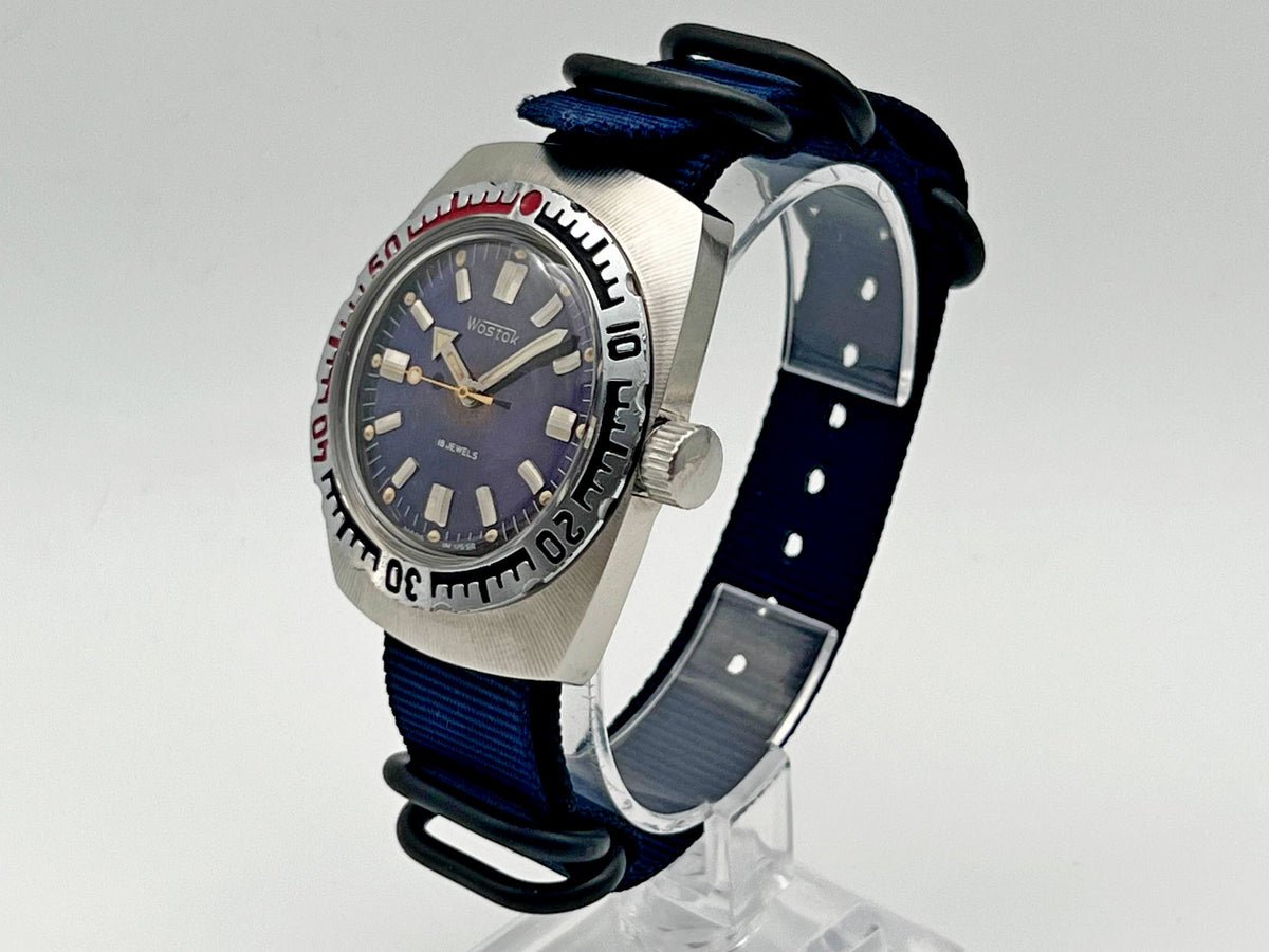 Vintage WOSTOK Amphibian Barrel 2209 Soviet Mechanical Watch VOSTOK Tonneau | Rare USSR Diver Blue Dial 18 Jewels 200m Men's Wristwatch