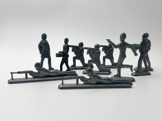 Vintage Soviet Metal Toy Soldiers Action Poses Lot | USSR Cast Figures Combat Set of 10
