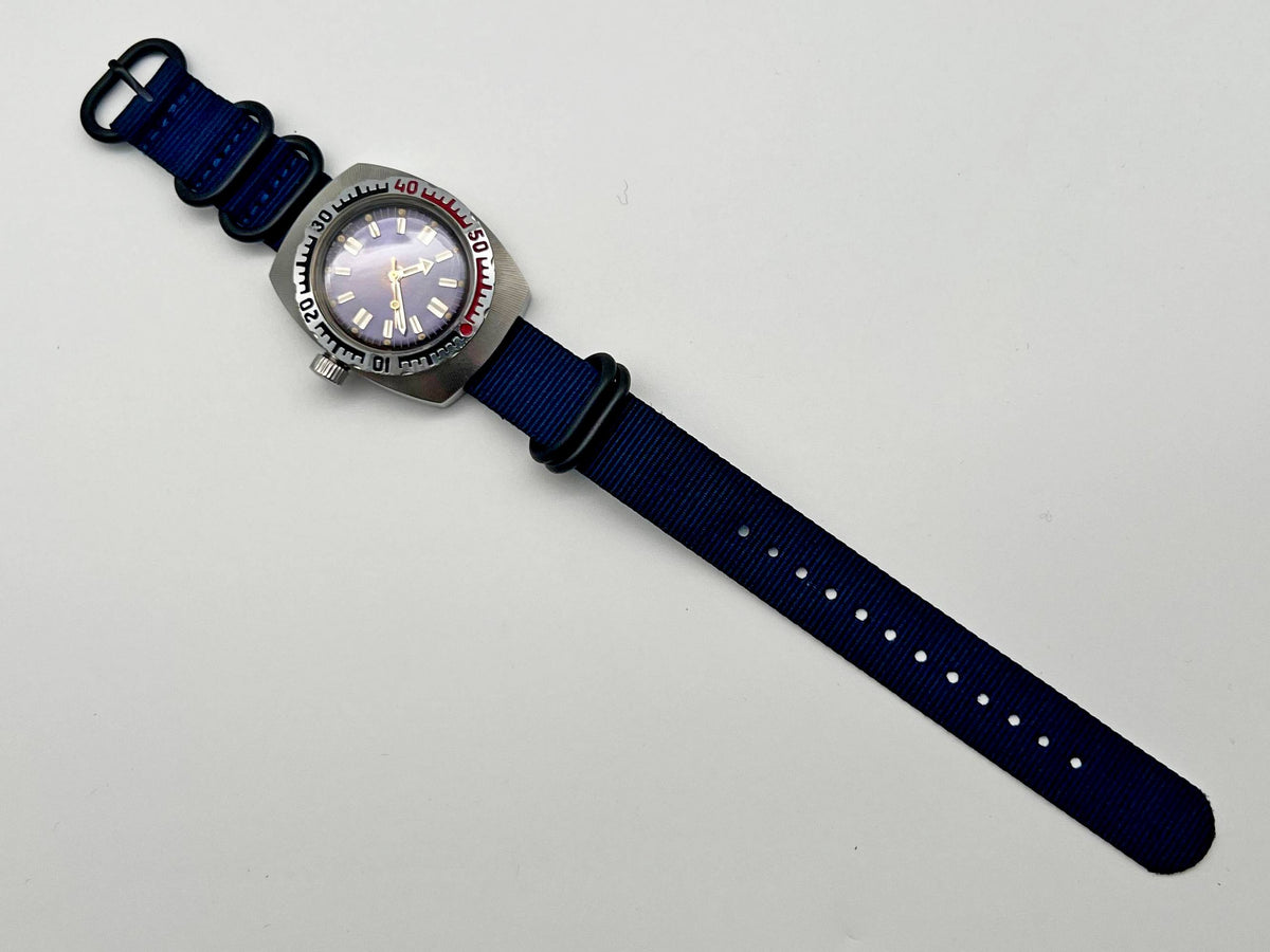 Vintage WOSTOK Amphibian Barrel 2209 Soviet Mechanical Watch VOSTOK Tonneau | Rare USSR Diver Blue Dial 18 Jewels 200m Men's Wristwatch