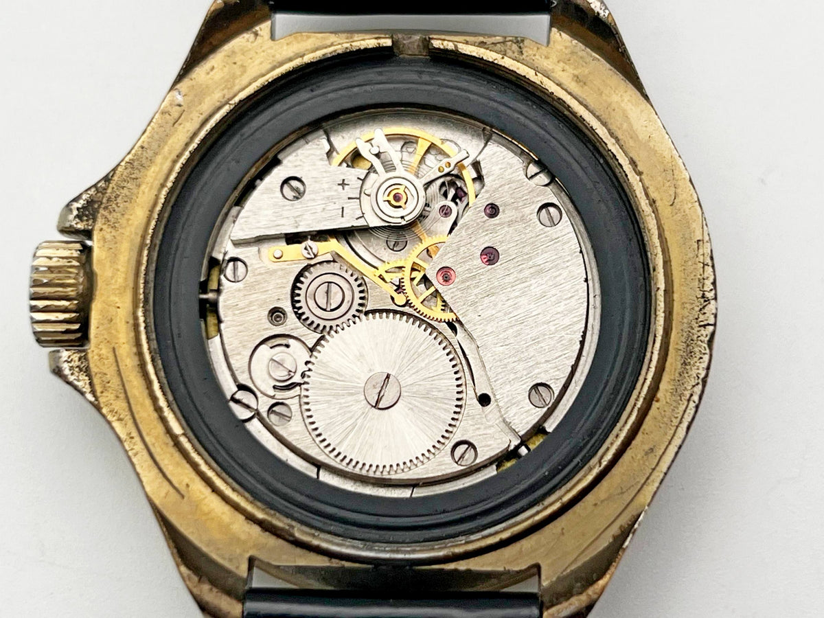 Vintage WOSTOK 2414 Komandirskie Tank Mechanical Watch | Vostok Post-USSR Watch