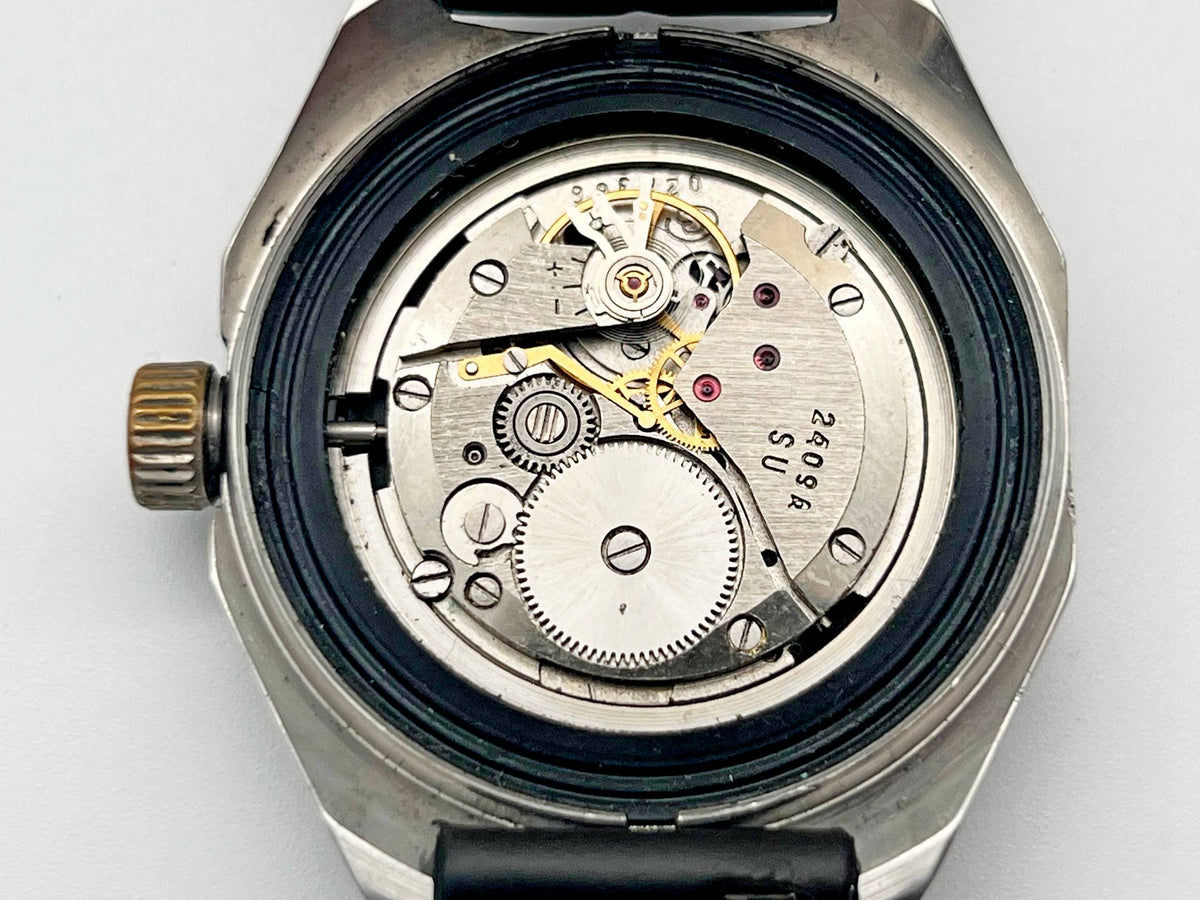 Vintage WOSTOK Amphibia 2409 Antimagnetic Soviet Mechanical Watch VOSTOK | USSR Diver Black Dial 17 Jewels 200m Shockproof Men's Watch