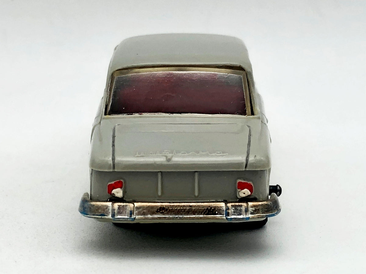 Vintage Fiat 1500 / Lancia Flavia Model Car | USSR 1:43 Scale Collectible Remake