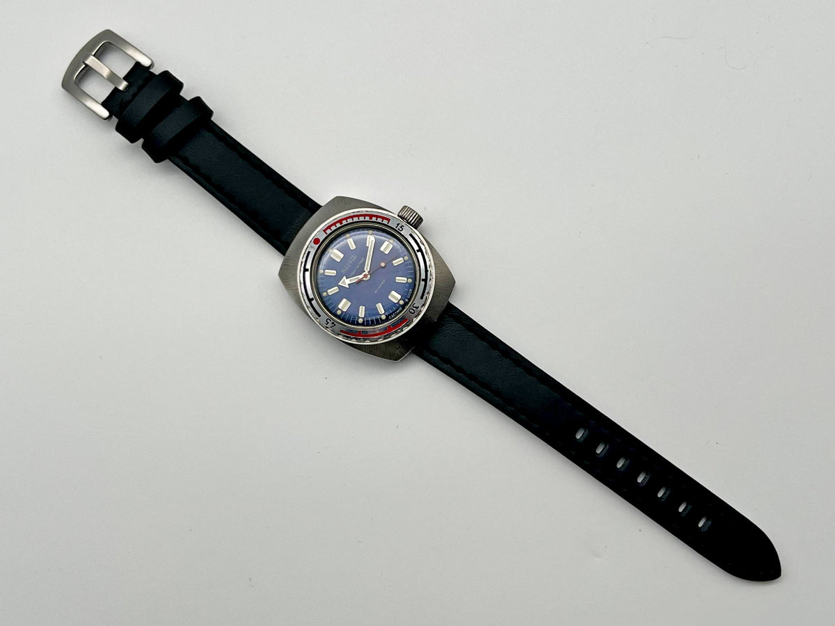 Vintage VOSTOK WOSTOK Amphibian Barrel 2209 Antimagnetic Soviet Mechanical Watch | USSR Diver Blue Dial 18 Jewels 200m Men's Wristwatch