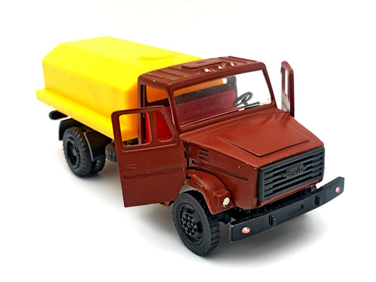 Vintage ZiL-4331 Water Tanker Truck Toy | USSR Diecast Metal and Plastic Collectible