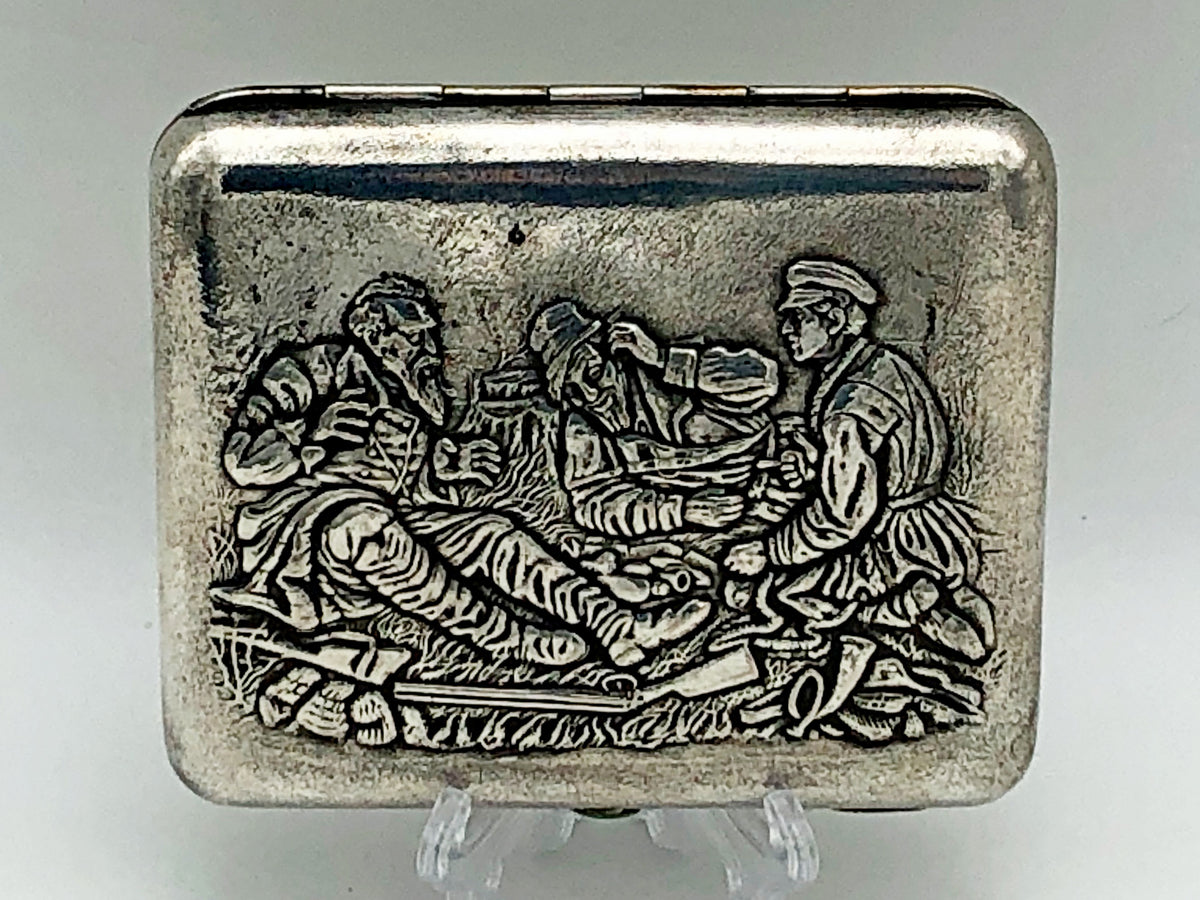 Cigarette Case Hunters at a Rest Vintage Soviet | Perov Artel Pobeda Moscow Melchior Tobacciana USSR