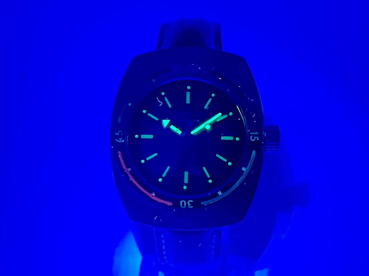 Vintage WOSTOK Amphibian Barrel 2209 Soviet Mechanical Watch VOSTOK | USSR Diver Blue Dial 18 Jewels 200m Men's Wristwatch
